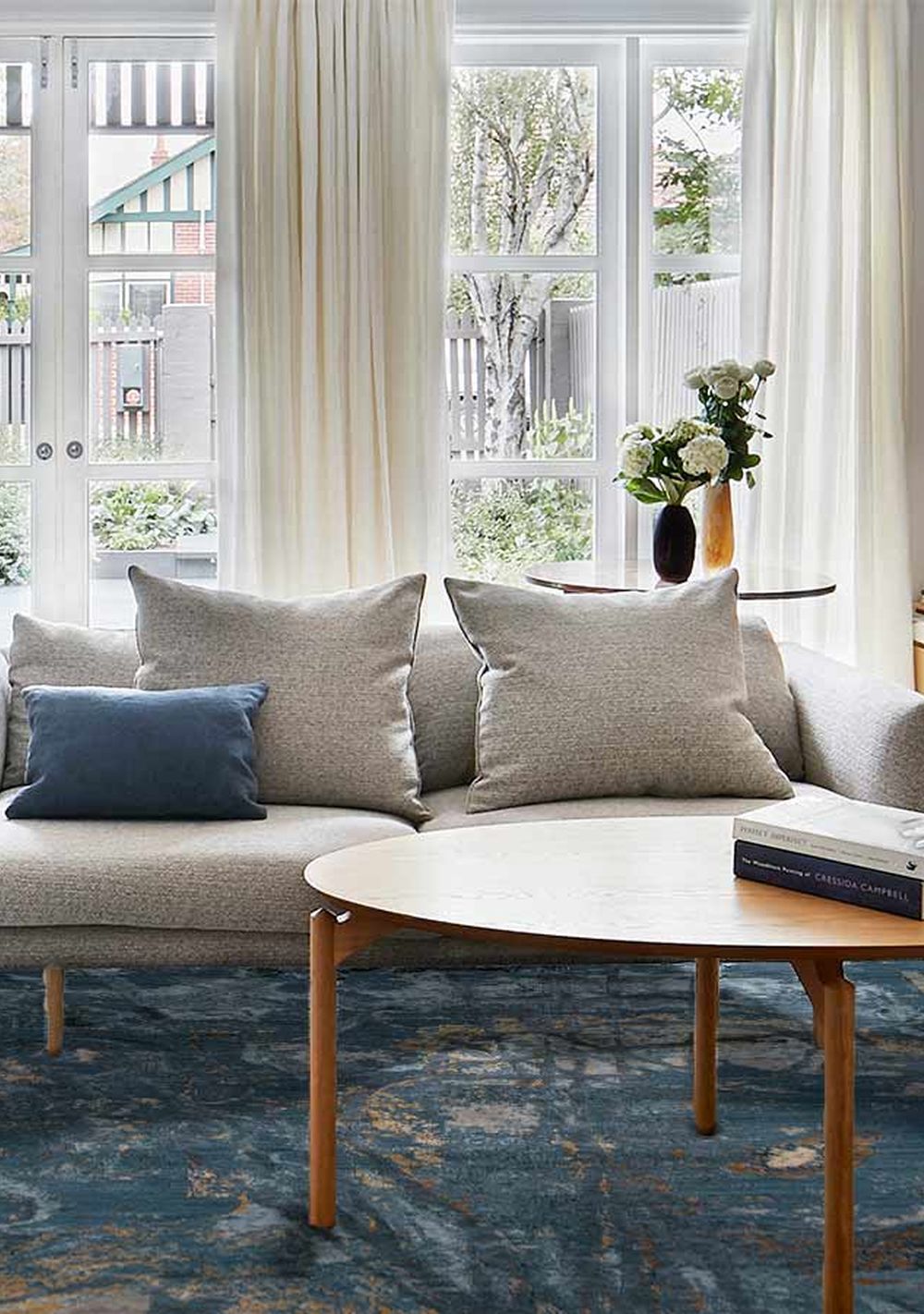 Mutoko Atlantic insitu rug image de9102afef5138b568e81a9608396f89